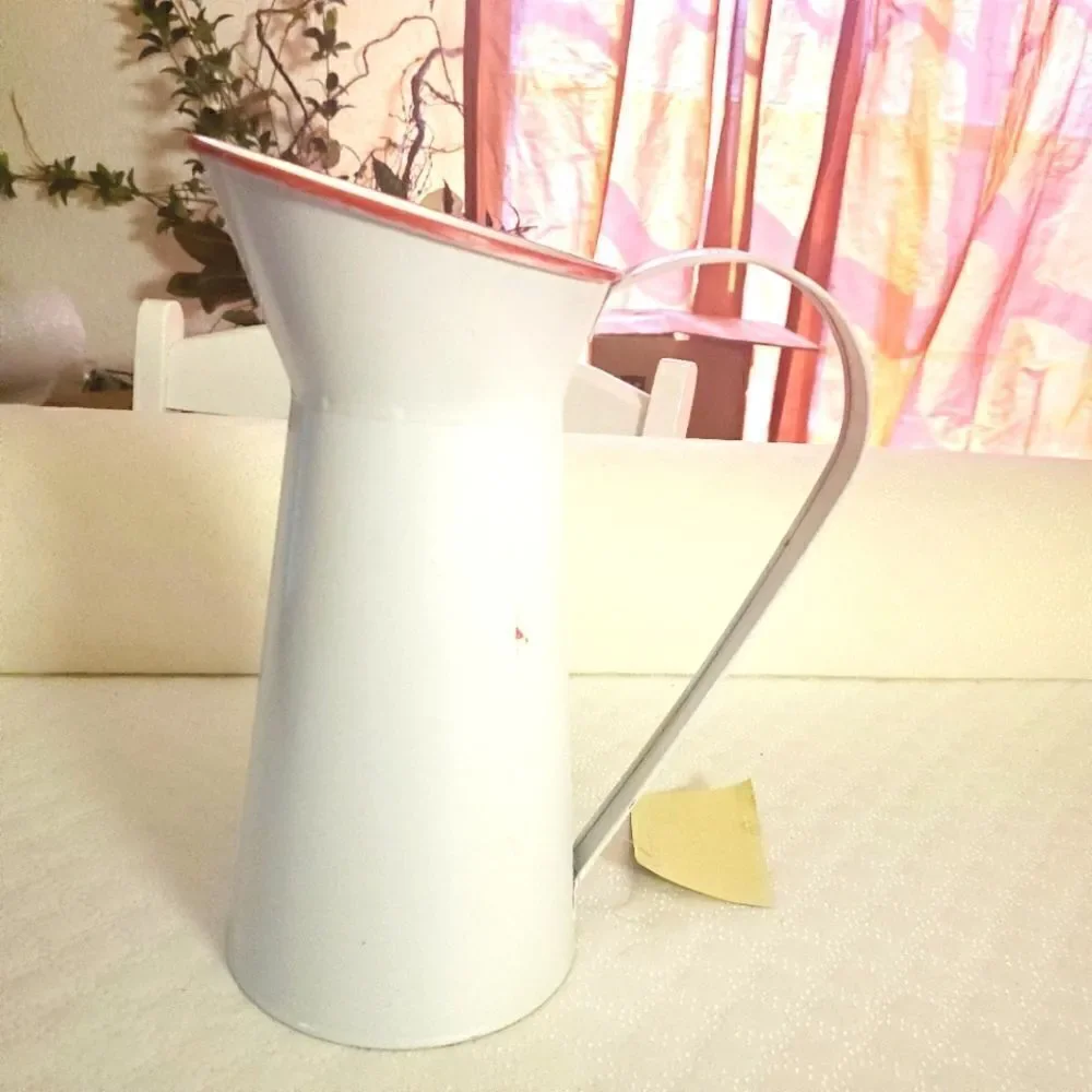 Ashland Iron White Christmas Jug